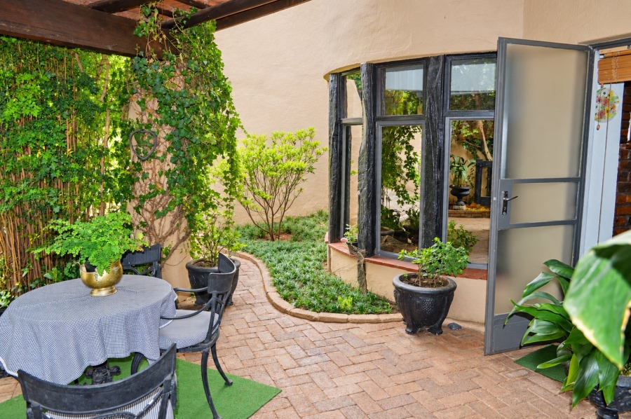 4 Bedroom Property for Sale in Irene Park North West